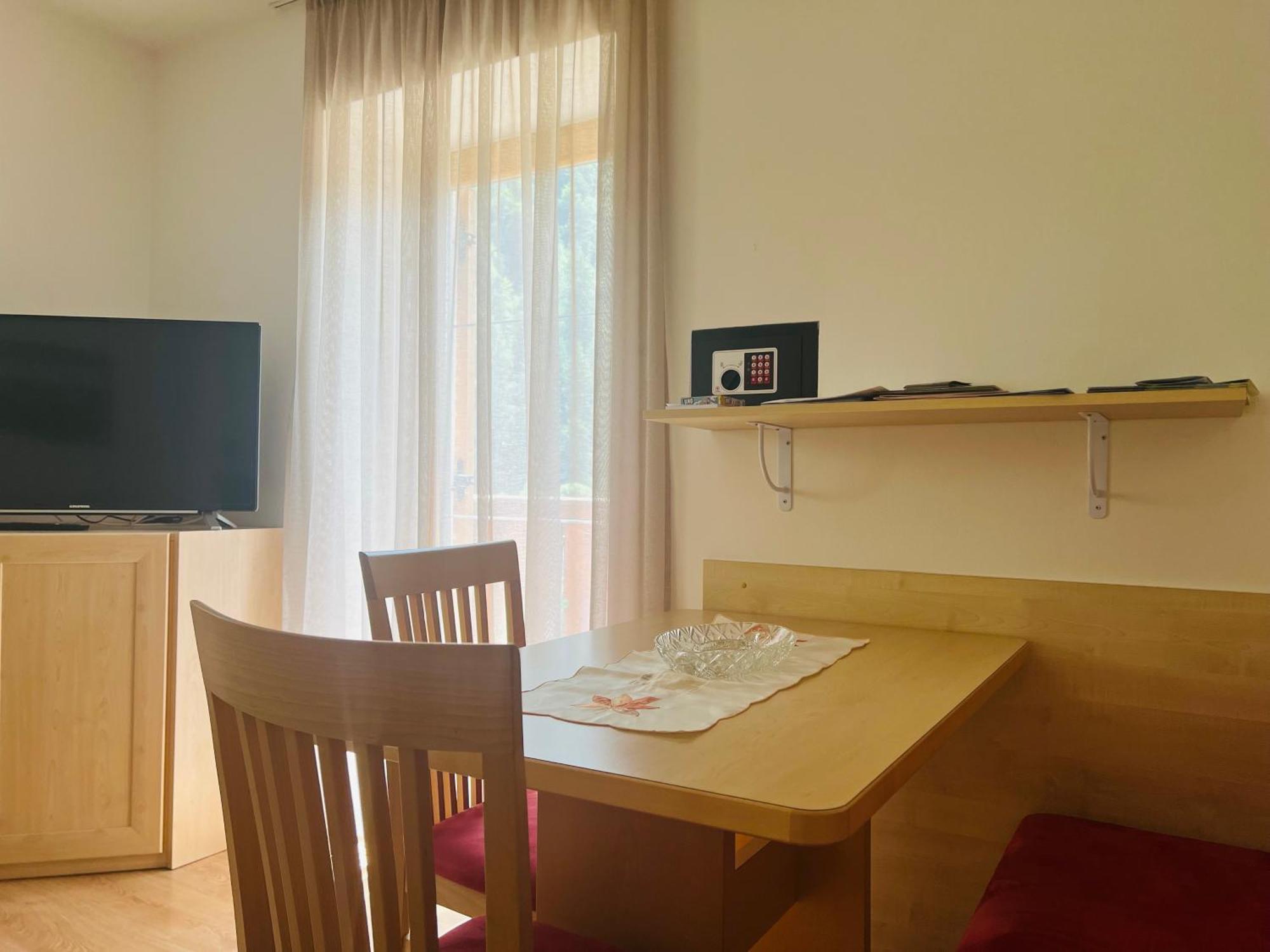 Apartments Bernard Aldino Bagian luar foto